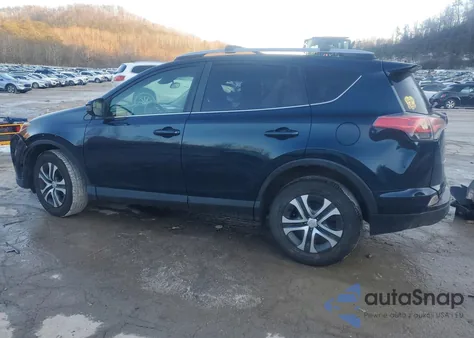 2017 Toyota Rav4 Le z USA, uszkodzony, nr VIN JTMBFREV4HJ129042